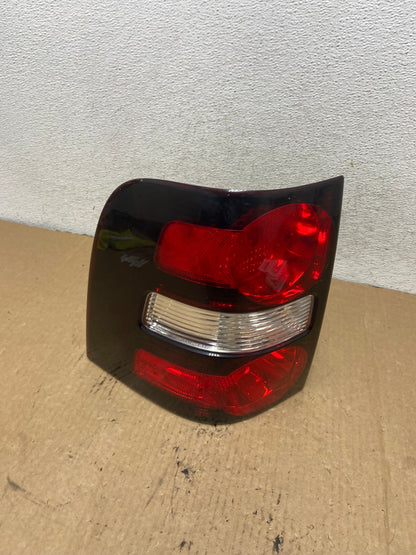 2006 to 2010 Ford Explorer Left Driver Lh Side Tail light AG2108 LK0