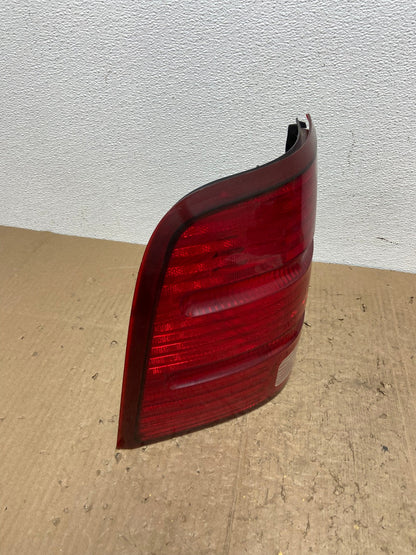 2002 to 2005 Ford Explorer Left Driver Lh Side Tail light AC0058 LK2