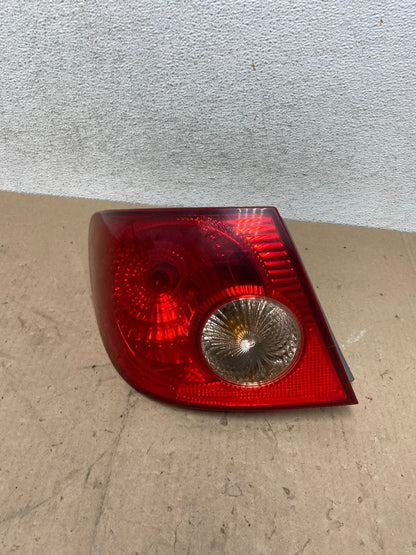 2005 to 2008 Toyota Corolla Left Driver Lh Side Tail Light AG4869 LK0