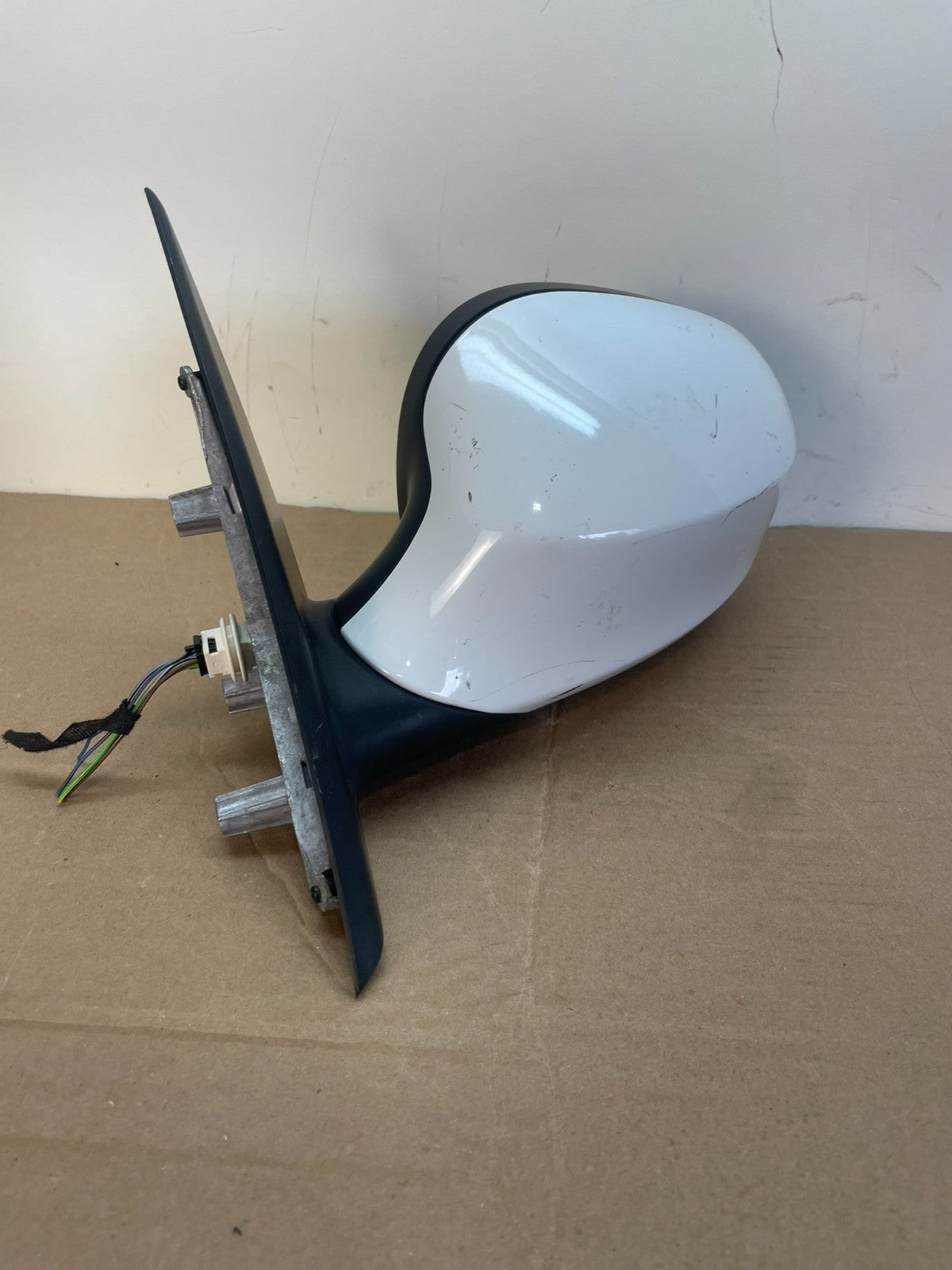 2009 to 2011 BMW 328i 335i Left Driver Lh Side View Door Mirror AG7852 DG1