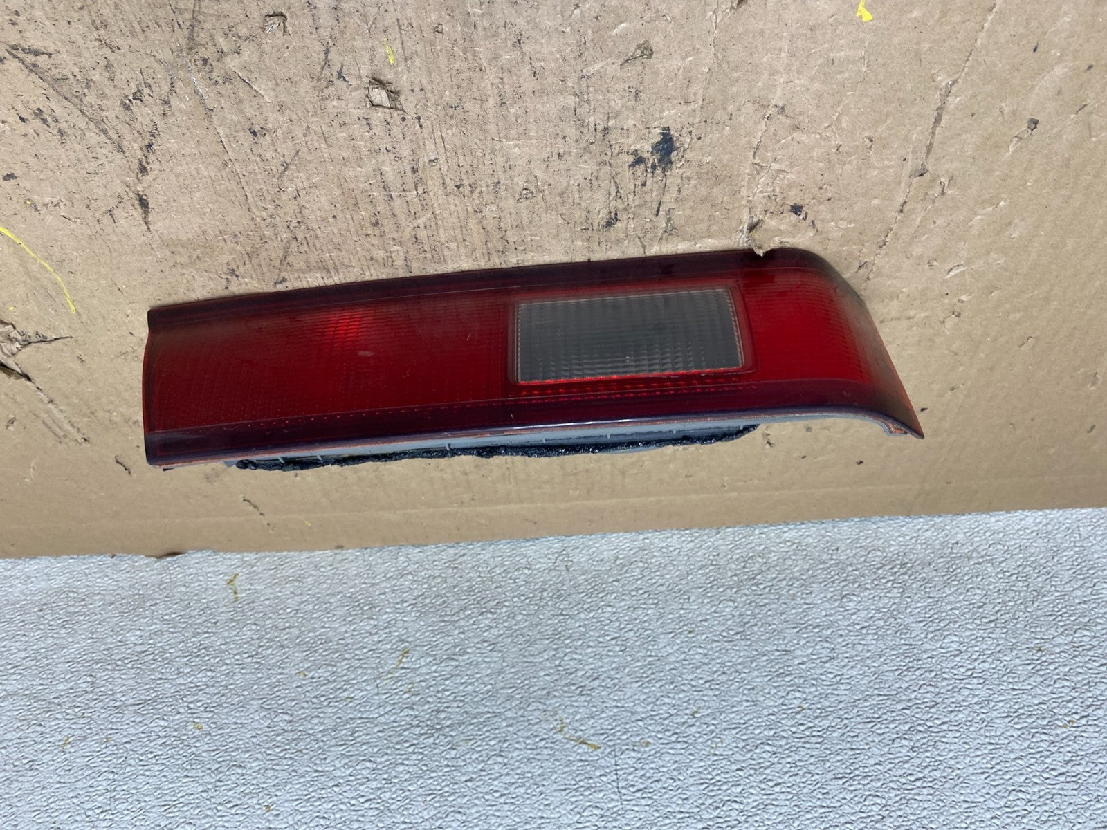 1997 1998 1999 Toyota Camry Tail Light Inner Left Driver LH Inner Oem S1084 DW0