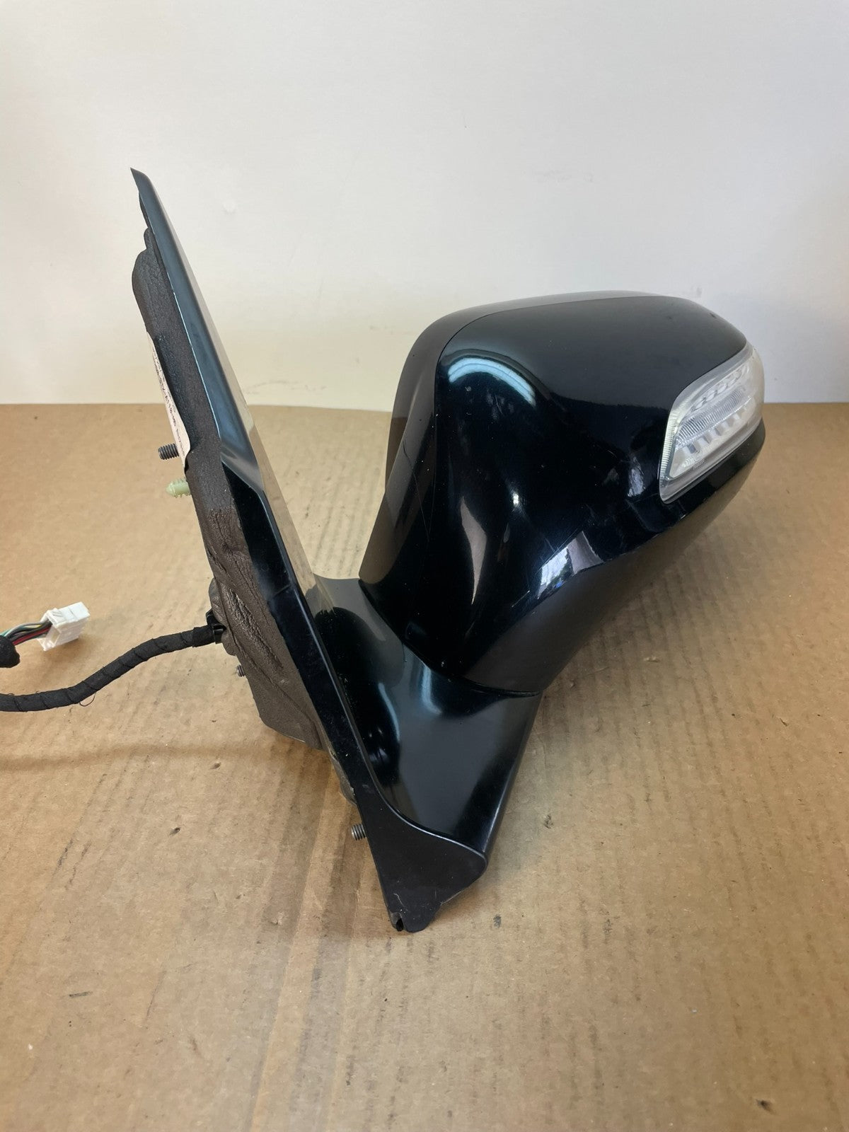 2010 to 2013 Acura MDX Left Driver LH Side View Door Mirror AF5505 DW1