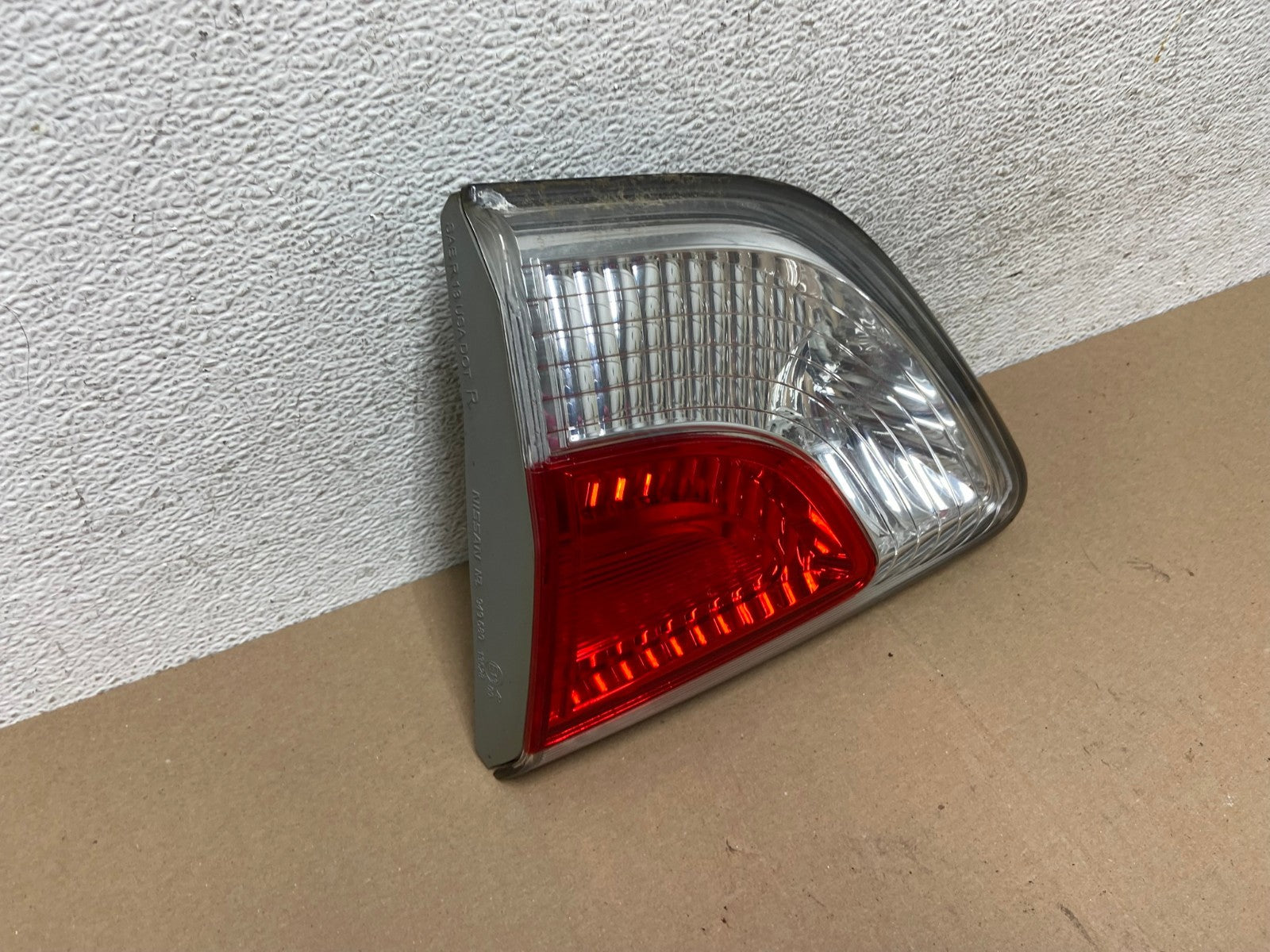 2013 to 2016 Nissan Pathfinder Right Passenger Inner Tail light AE7157 LK2