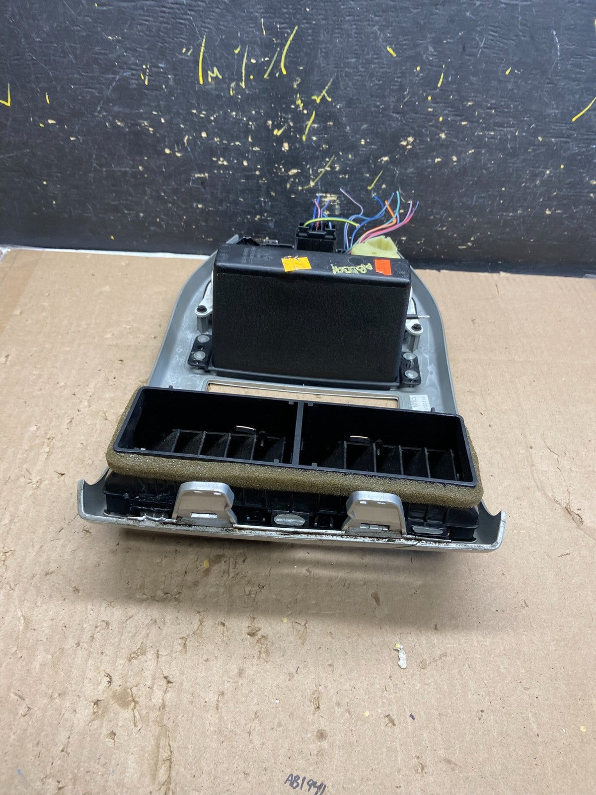 2007 to 2009 Dodge Caliber Dash Radio Center Bezel Climate Dash OEM AB5391 DG5