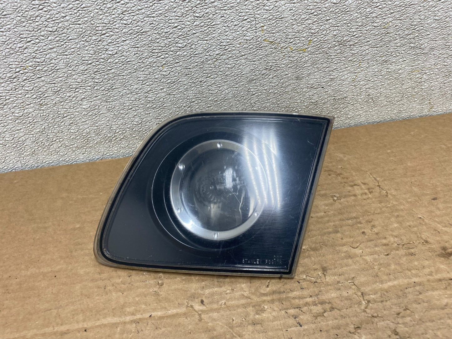 2004 - 2009 Mazda 3 Sedan Right Passenger RH Side Tail Light inner OEM Z2828 DW0