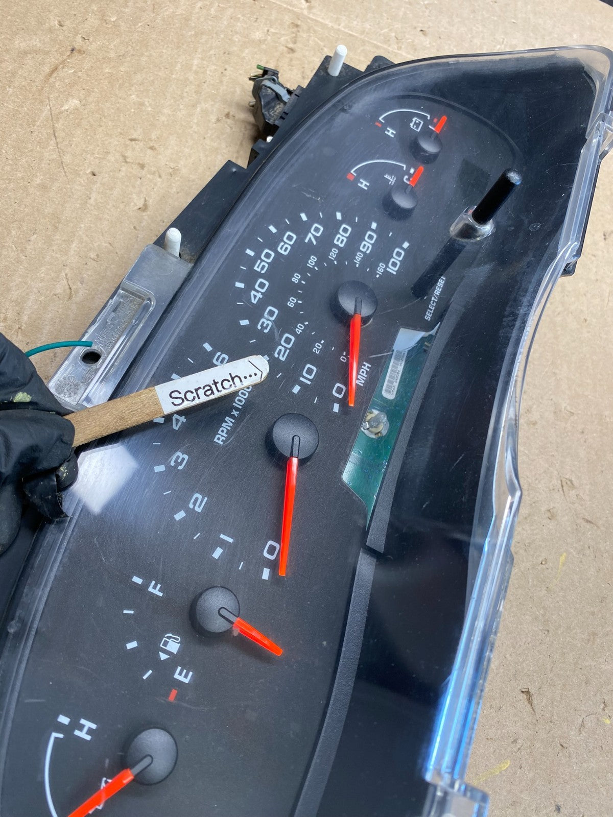 2006 Ford E350 Gauge Speedometer Cluster ac6518 DG1