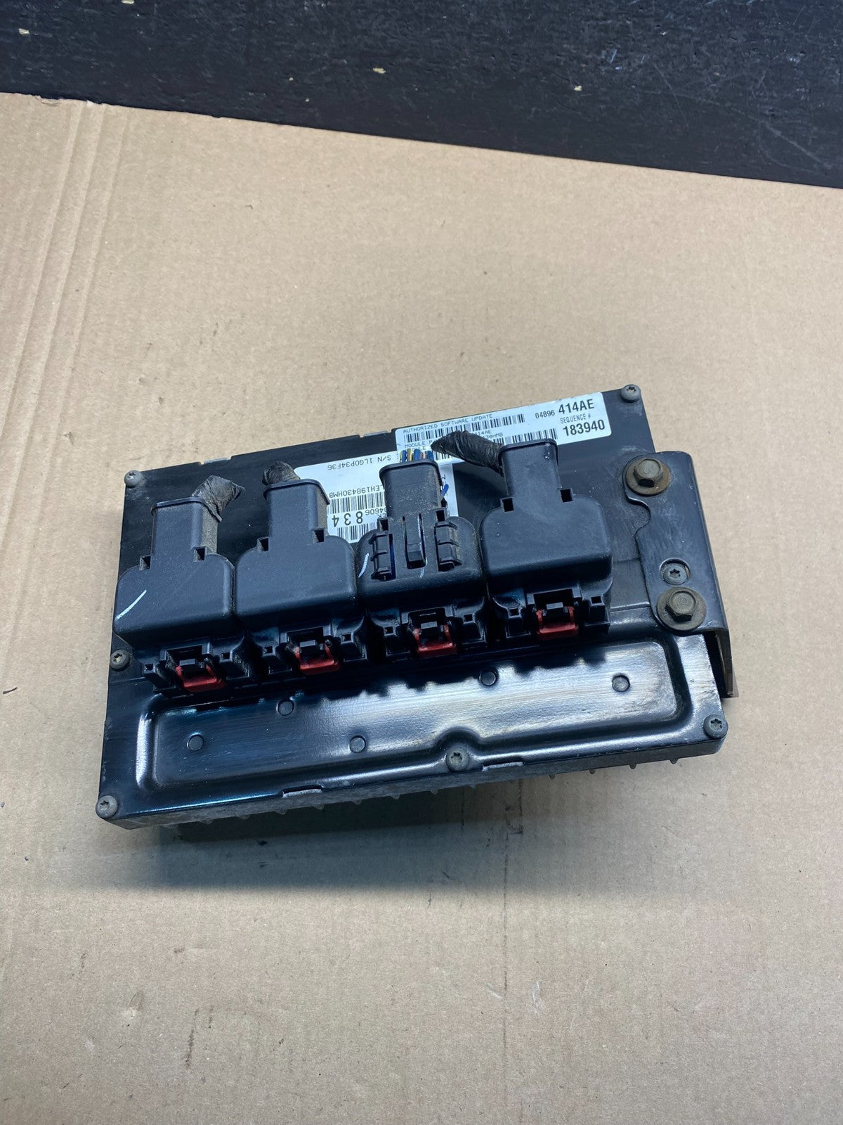 2005 Dodge Magnum Charger 300 3.5L Engine Control Unit ECU AE6295 DW0