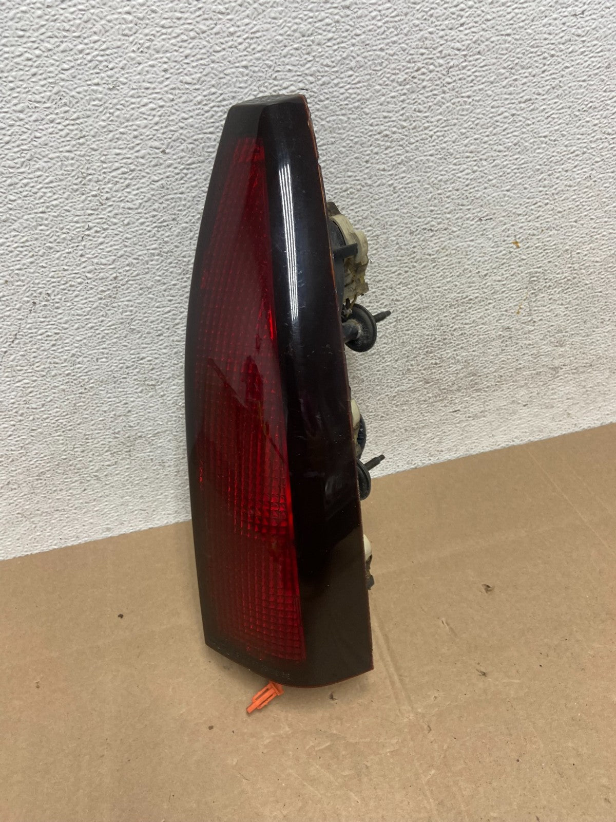 1995 to 2002 Cadillac Eldorado Right Passenger RH Tail Light AE4953 DG0