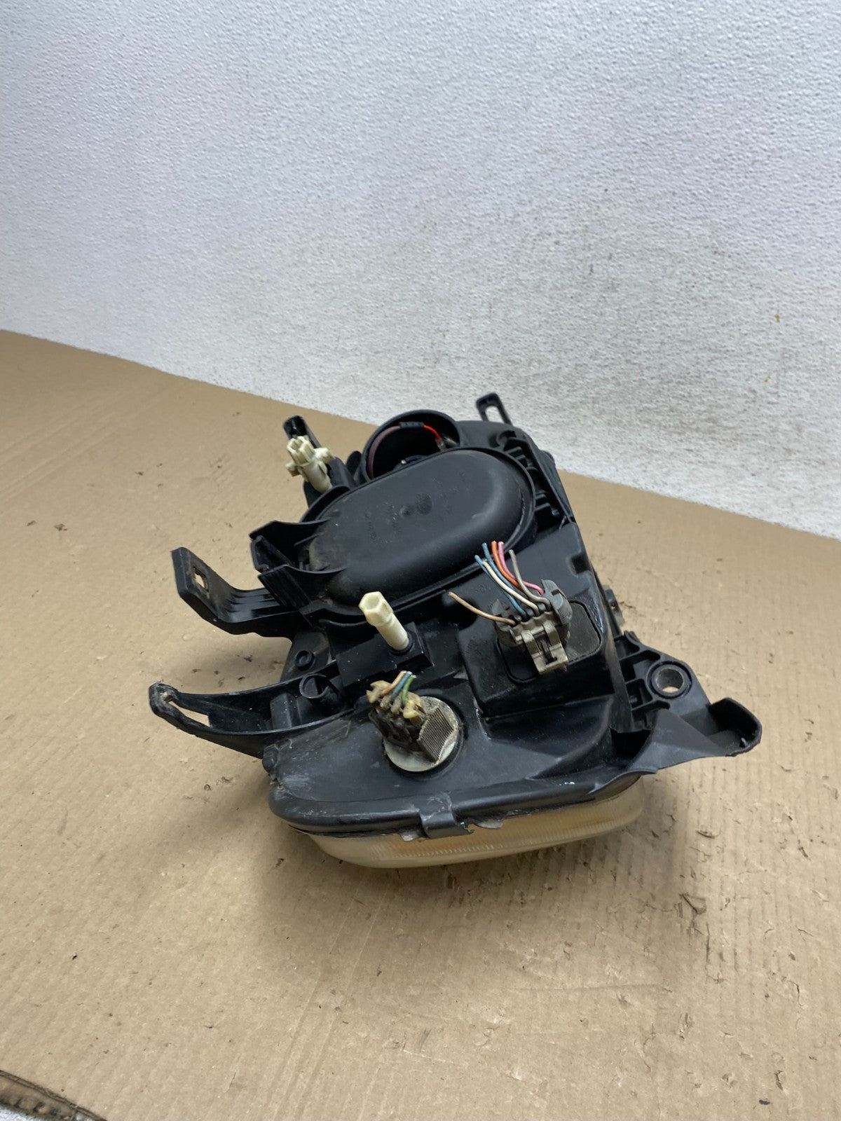 1998 to 2001 Mercedes ML320 ML-Class Left Driver LH Halogen Headlight AF2878 DW7