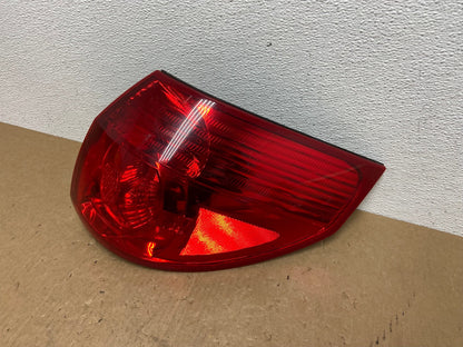 2006 - 2010 Toyota Sienna Right Passenger Side Tail Light AC1327 LK1