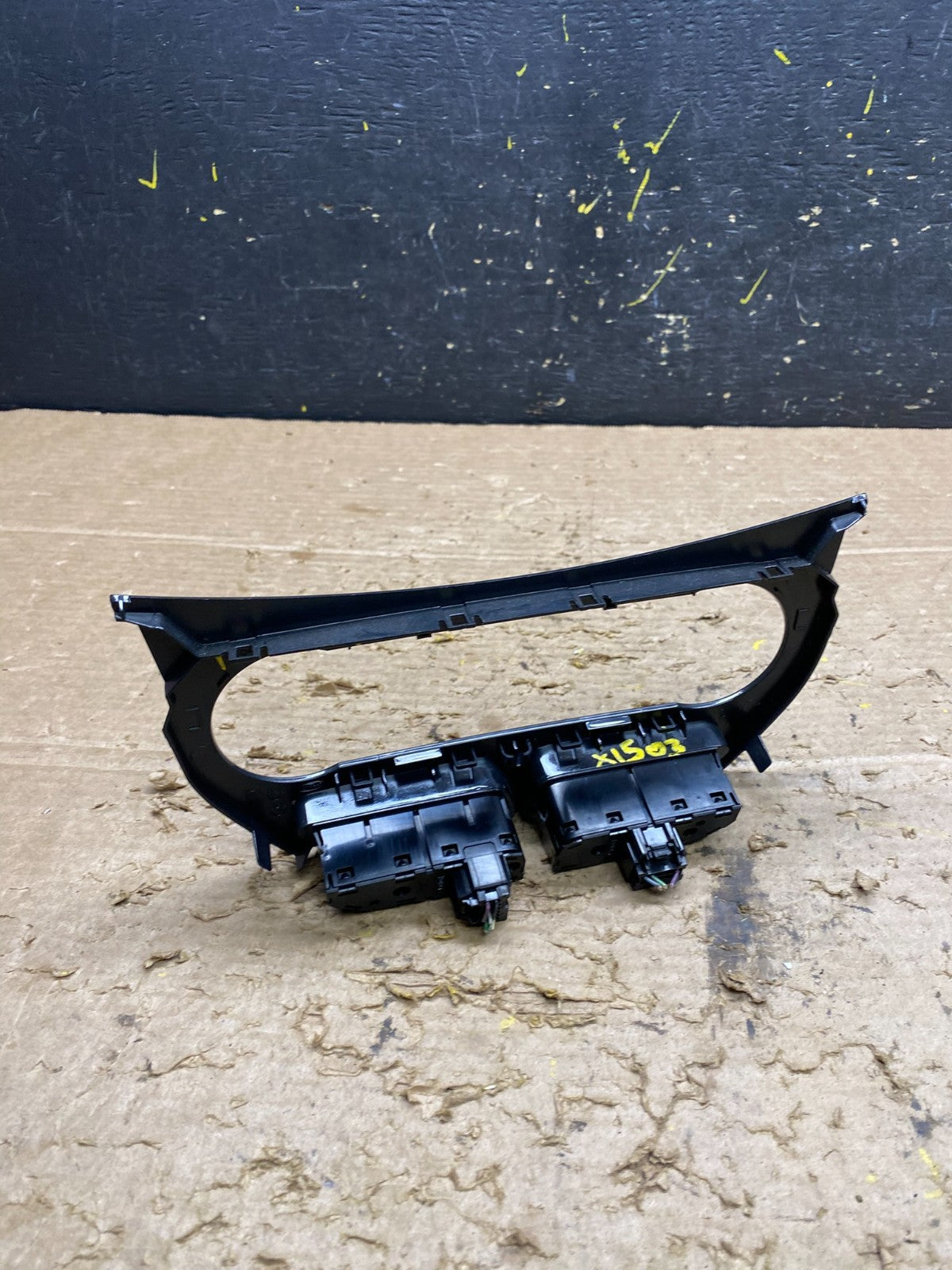 2013 to 2016 Ford Escape Climate Control Trim Panel W/ Switches Oem X1503 DG3