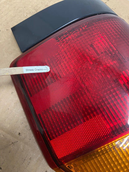 2002-2009 GMC Envoy Right Passenger RH Side Tail Light AD1050 LK4