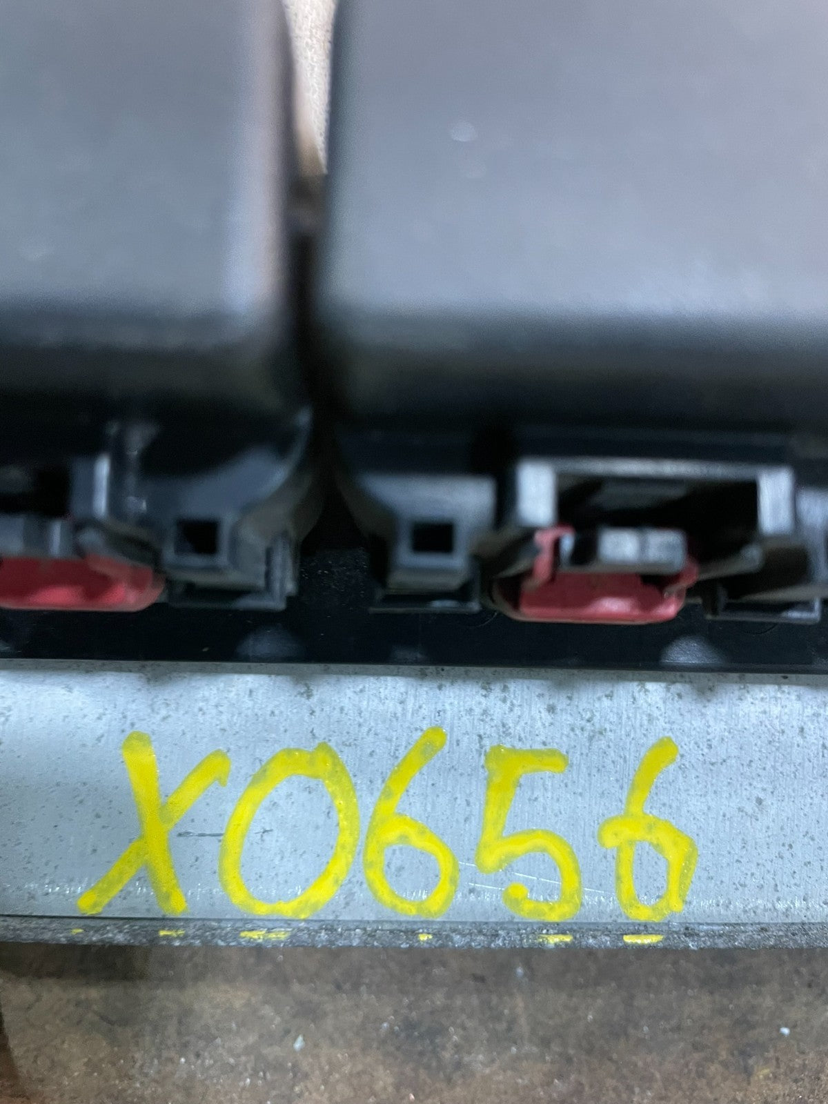2005 Dodge Durango 5.7 Engine Contol Module Computer ECM ECU OEM x0656 DG4