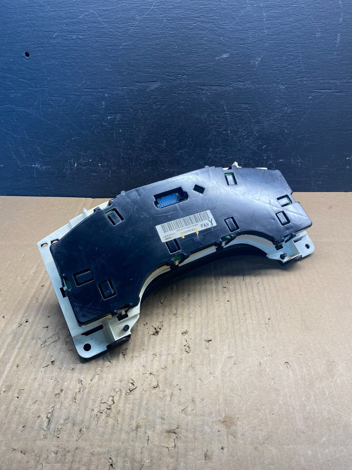 2004 to 2007 Chevrolet Express Speedometer Cluster Gauge AD1764 DG4