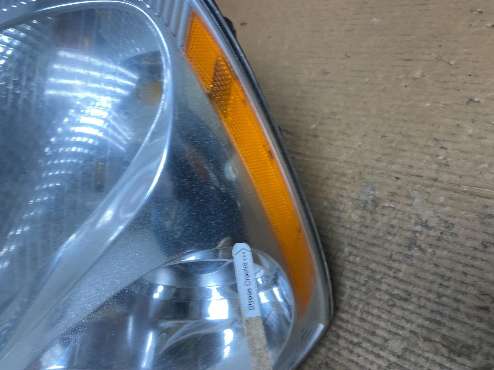 2008-2012 Kia Sedona Left Driver Lh Side Headlight Halogen AE1471 DW4