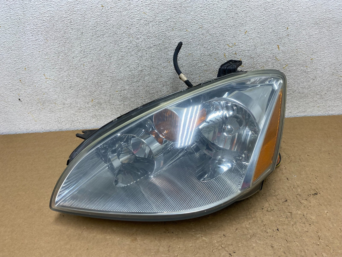 2002 to 2004 Nissan Altima Left Driver LH Side Halogen Headlight AI3720 DW0