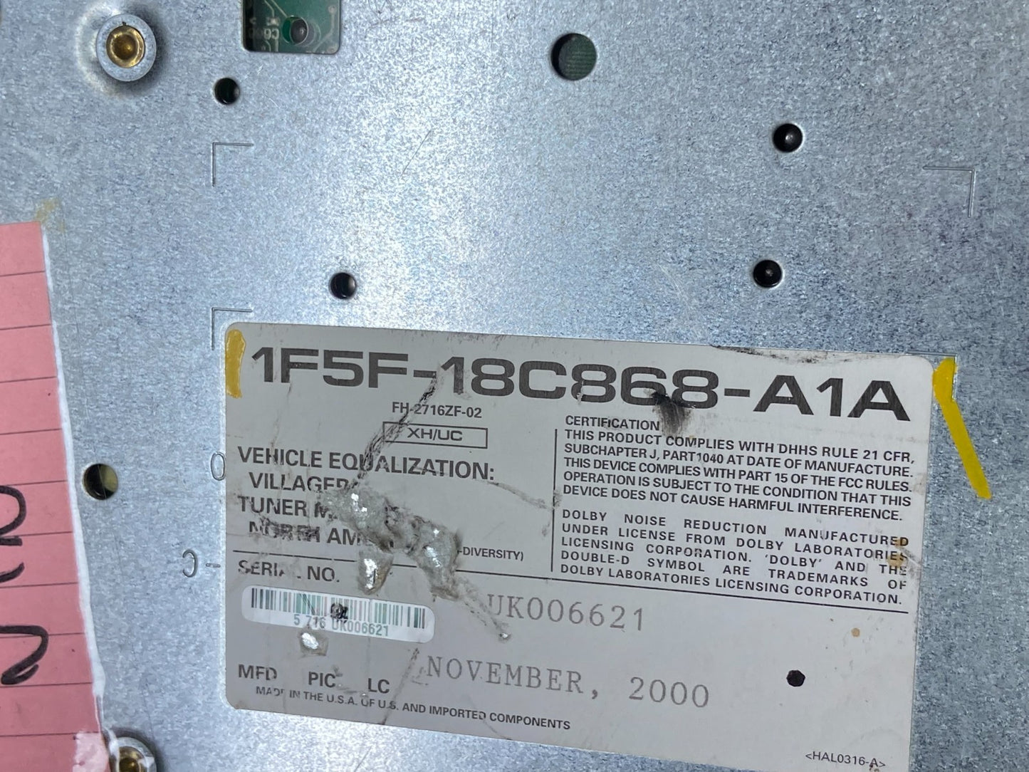 2001 2002 Nissan Quest Radio Receiver Sat AM FM CD  Screen Display w6363 DG5
