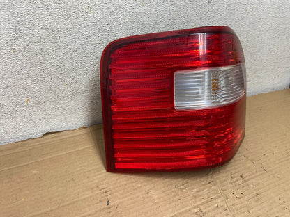 2005 2006 2007 Ford Freestyle Left Driver LH Tail Light AB6243 DG1