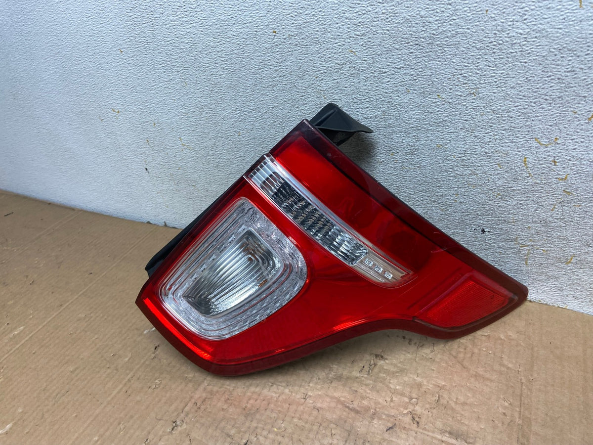 2011 2012 2013 2014 2015 Ford Explorer Right Passenger RH Tail light AI8018 LK1