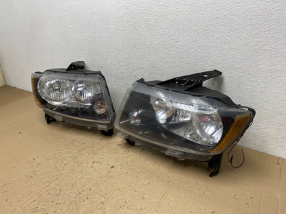 2011-2013 Jeep Grand Cherokee Left+Right Halogen Headlights AF2823 DW1