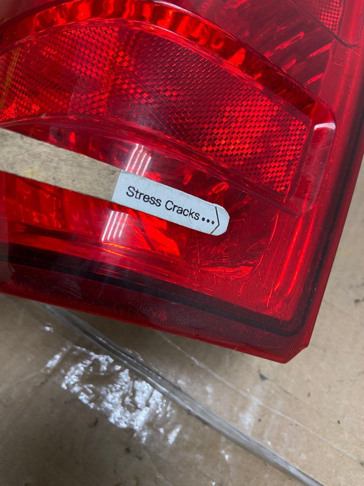 2003 2004 2005 2006 Ford Expedition Right Passenger Rh Tail light AE6838 LK4