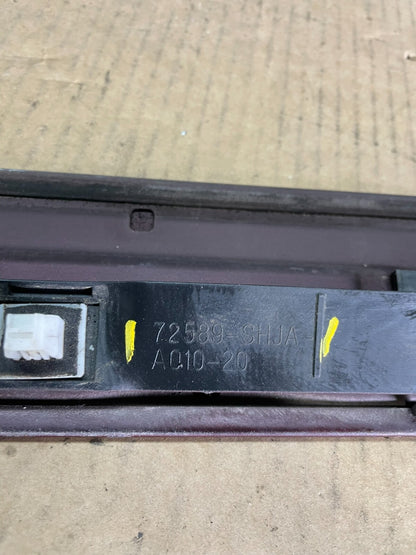 2005-2010 Honda Odyssey Left Driver Rail Cover Quarter Trim Molding J3915 DG9