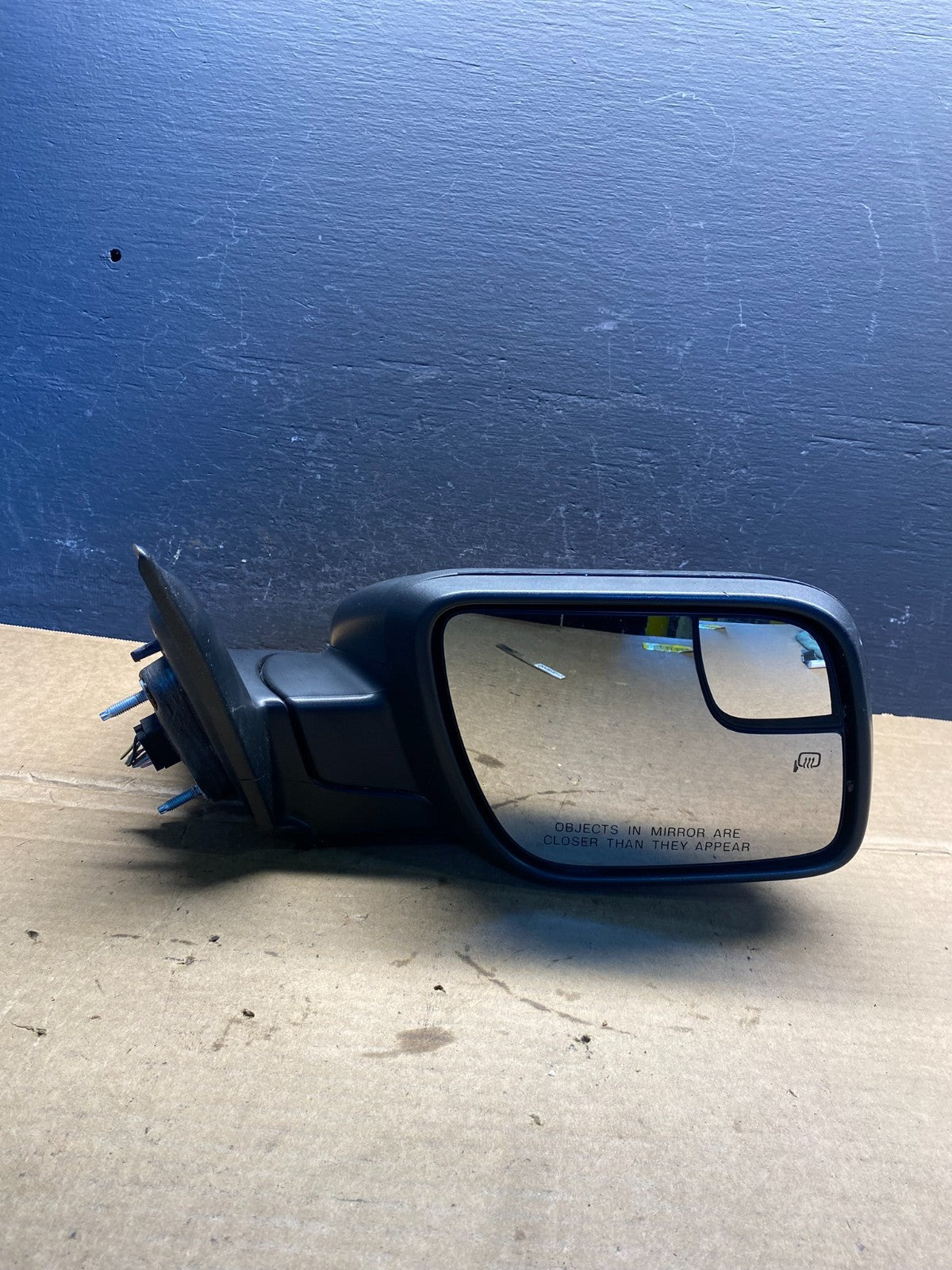 2016 to 2019 Ford Explorer Right Passenger Side View Door Mirror AD3394 DG8