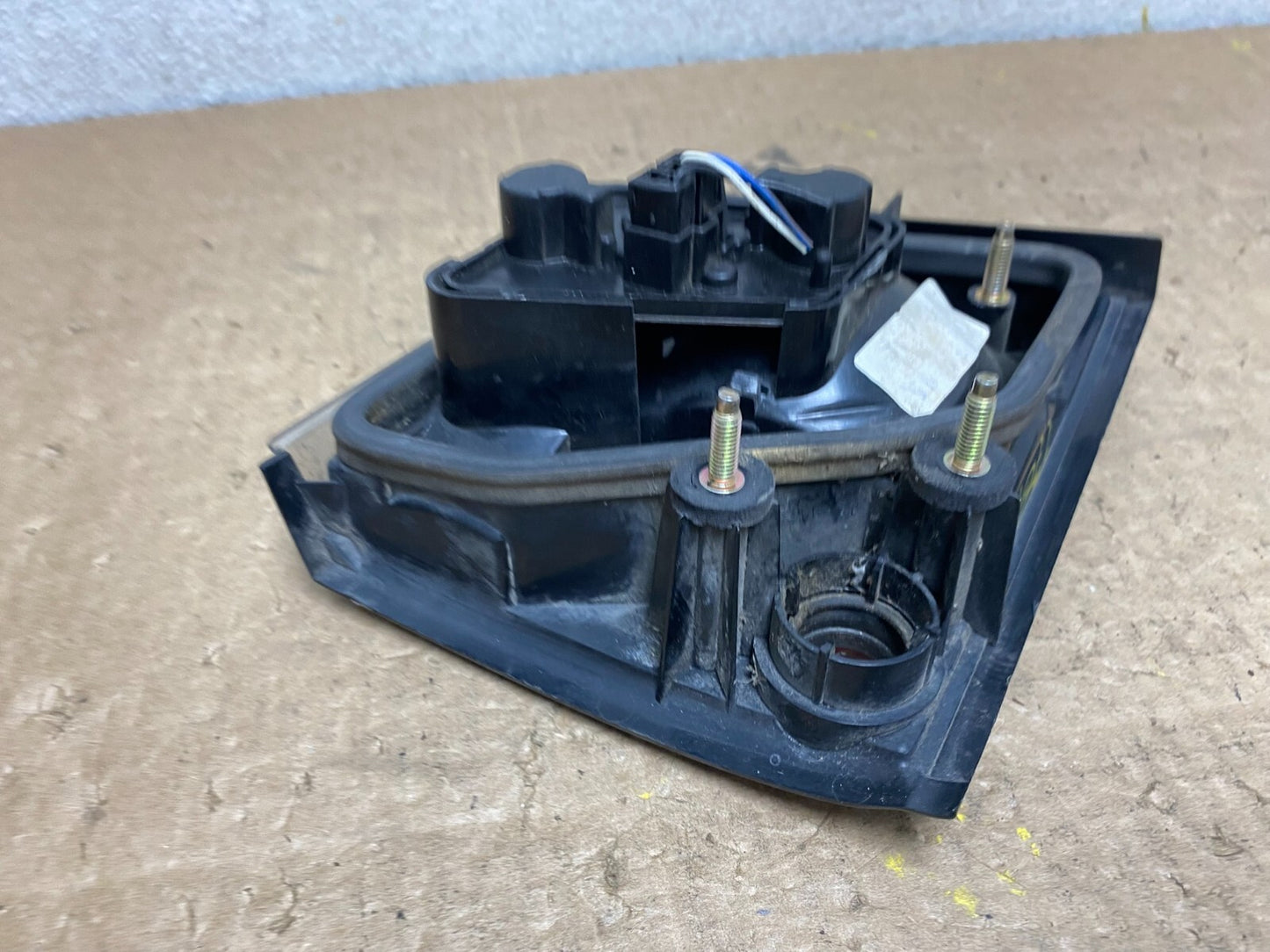 1994 to 1998 Saab 900 & Turbo Right Passenger RH Side Inner Tail Light O5997 DW4
