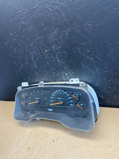 2001 2002 2003 Dodge Durango Speedometer Instrument Cluster Gauge AB9720 DG2
