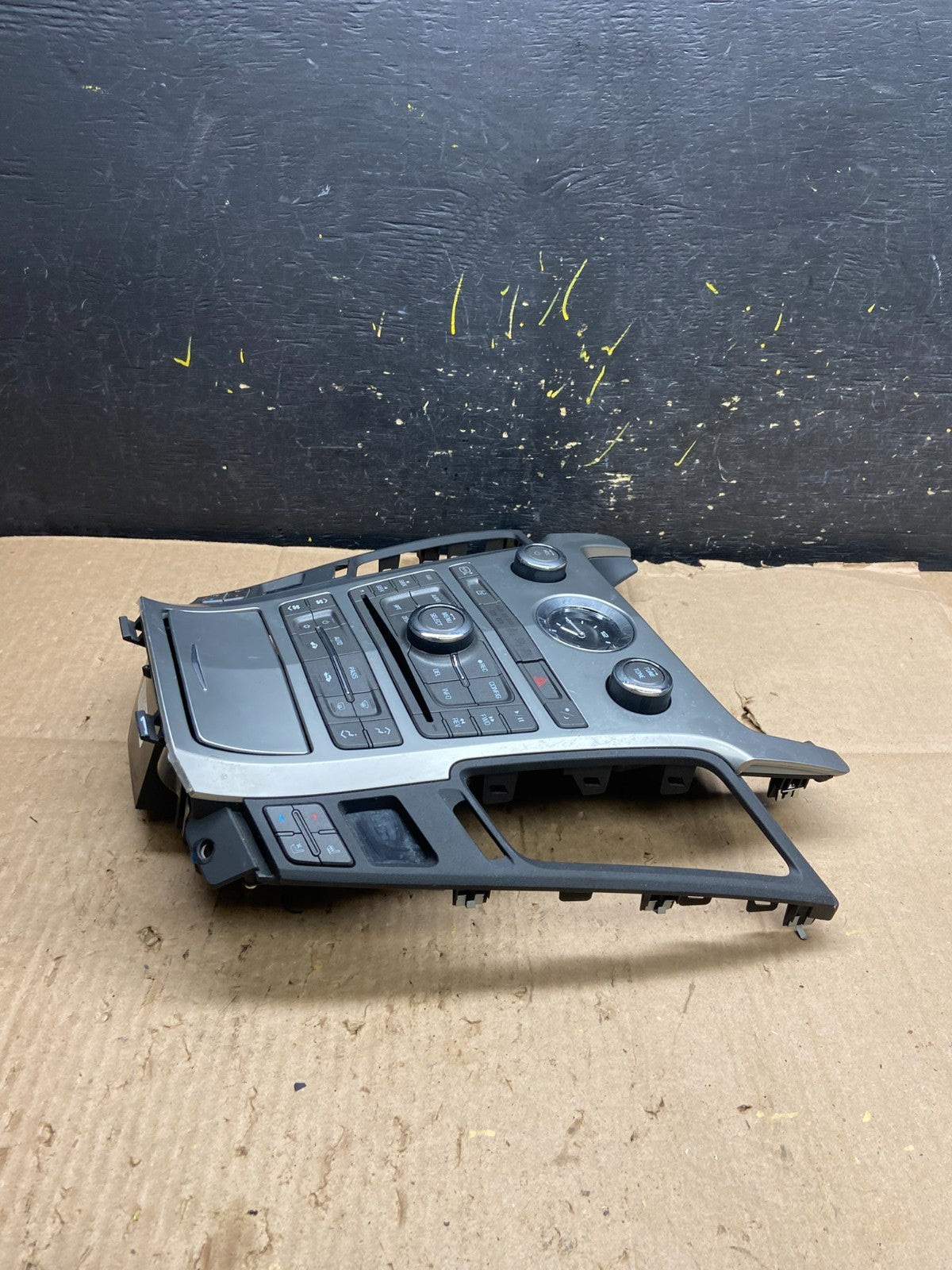 2008-2012 Cadillac CTS A/C Heater Radio Climate Control Panel Bezel OEM Y5437 DG3