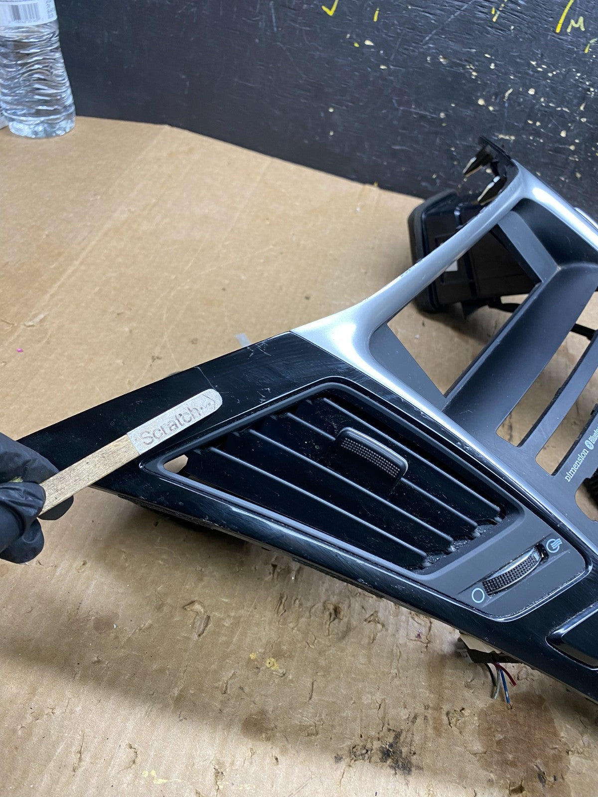 2011 to 2014 Hyundai Sonata Center Radio Climate Control Air Vent Bezel Z4475 DG2