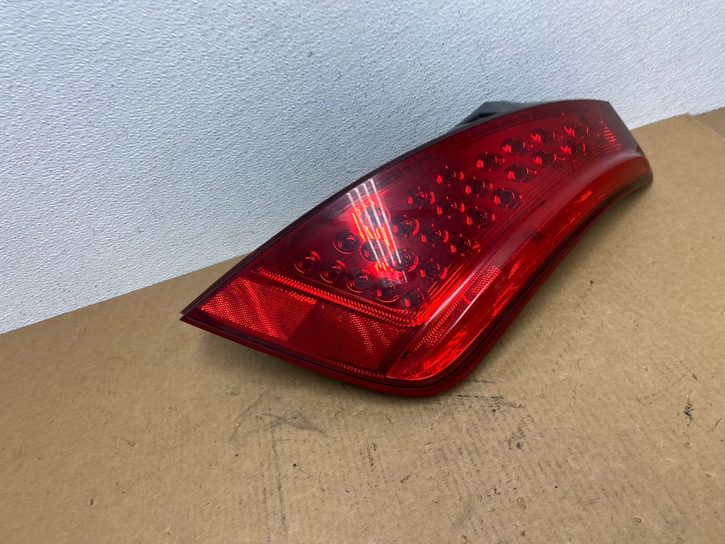 2006 to 2007 Nissan Murano Right Passenger Rh Side Tail Light Oem AC1821 LK2