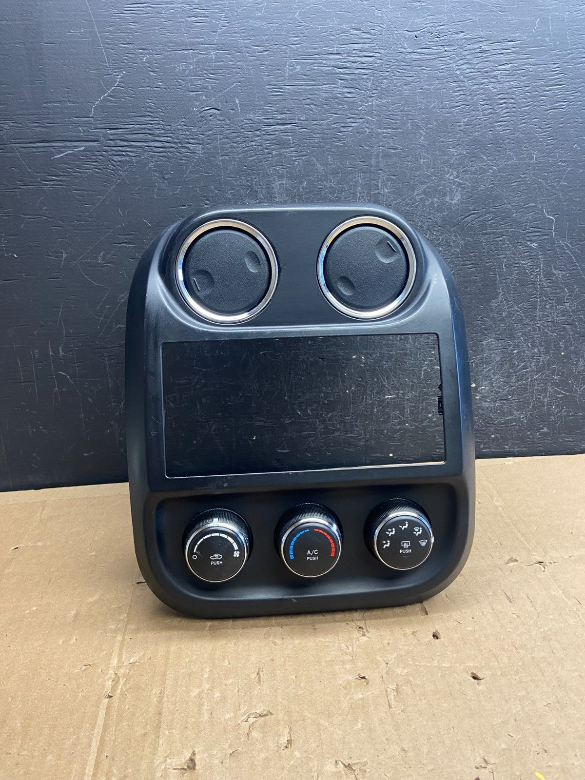 2011 to 2017 Jeep Compass Dash Climate Temperature Control Radio Bezel AD2228 DG0
