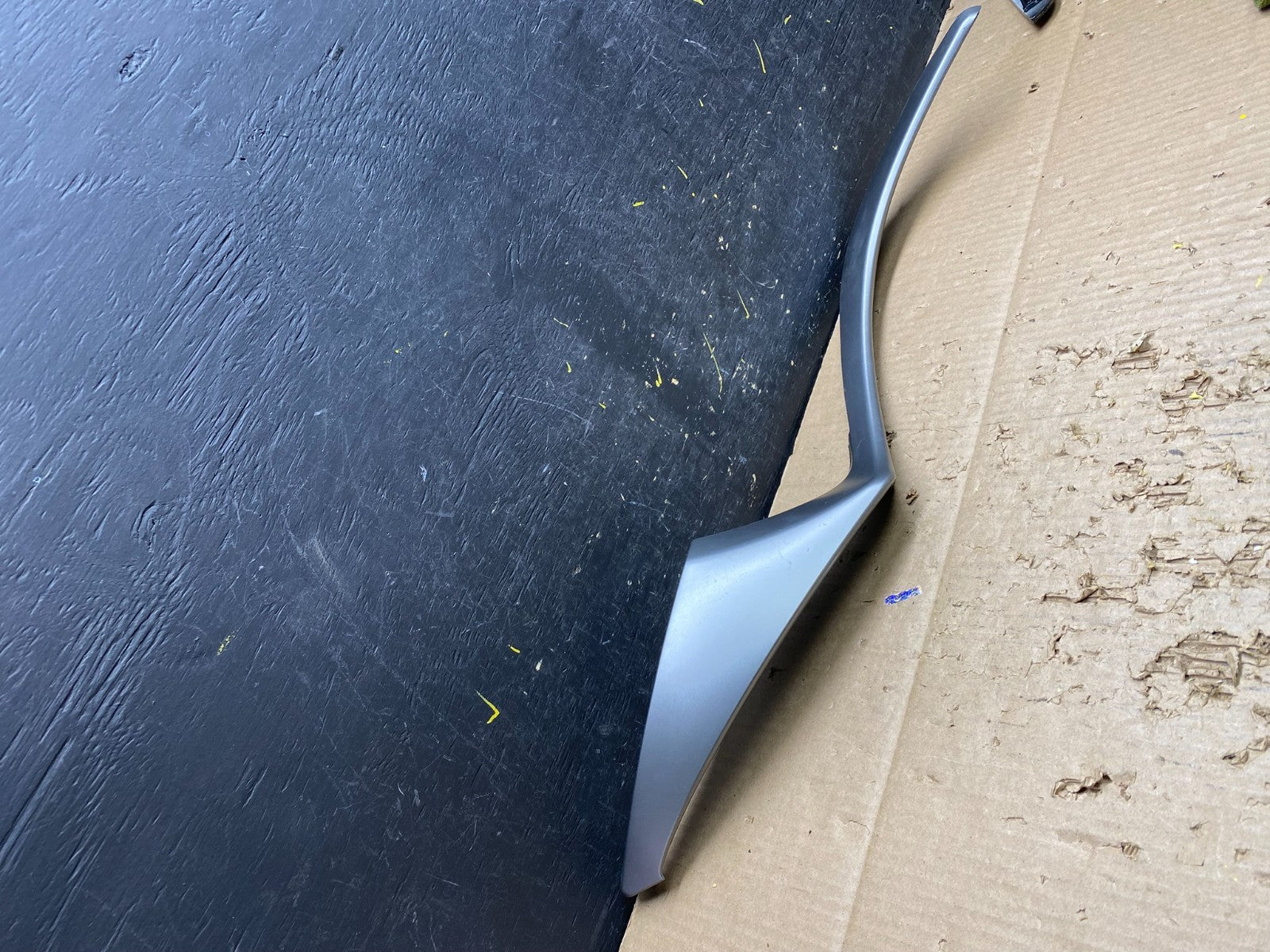 2011 to 2013 Hyundai Elantra Right Dash Center Console Trim Molding OEM V7330 DG1