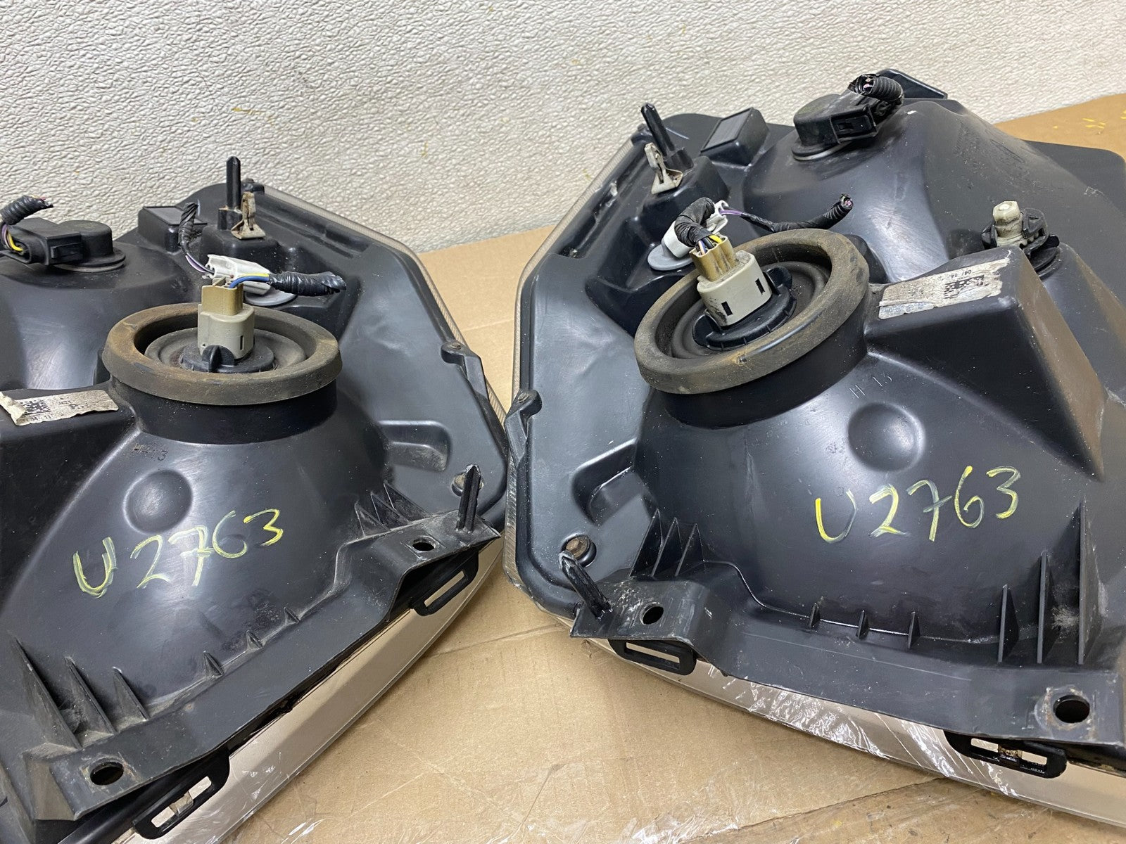 2008-2014 Ford Econoline E150 E250 E350 Left+Right Headlights U2763 DW15