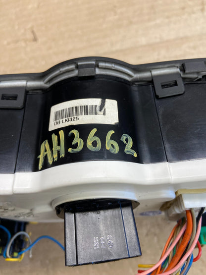 2012 - 2015 Kia Rio Veloster Climate Control Panel Trim Air Vents AH3662 DG7