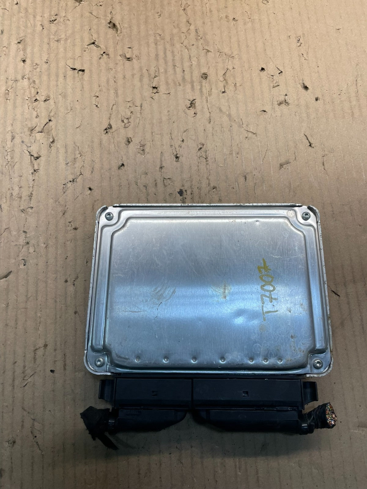 2003 to 2006 Porsche Cayenne Engine Computer Module 022906032bt X0848 DG2