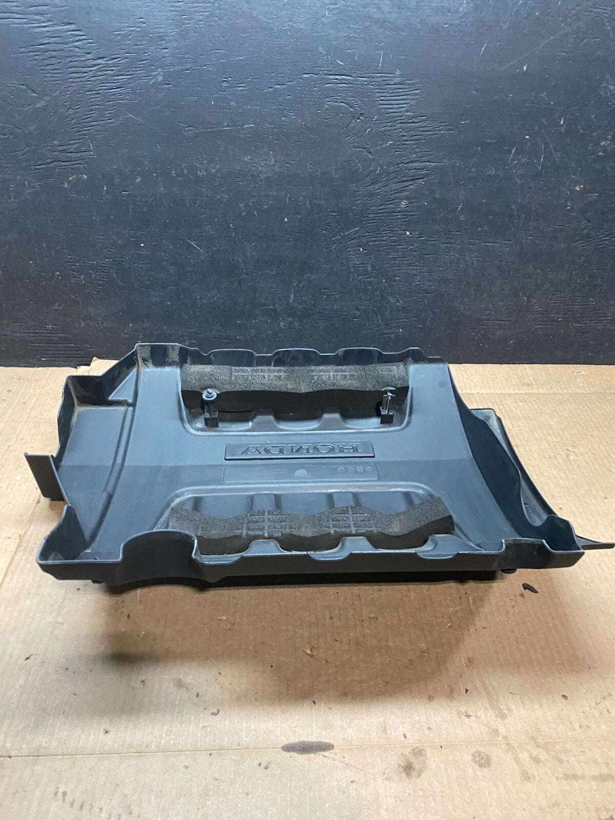2006 to 2008 Honda Pilot Engine Cover Trim Bezel G5806 PS4