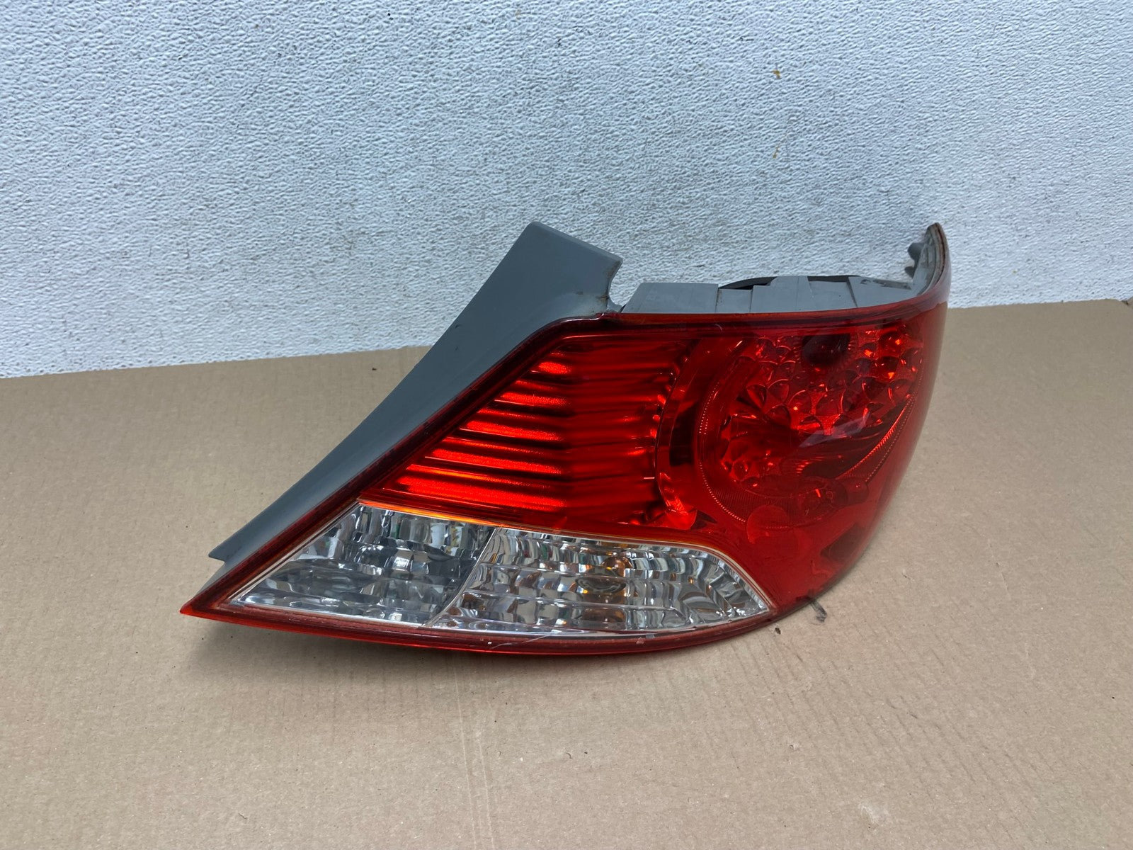 2012 2013 2014 Hyundai Accent Right Passenger RH Side Tail Light AE6918 LK2