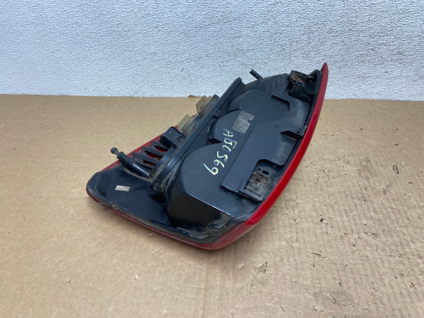 1999 - 2004 Jeep Grand Cherokee WJ Left Driver Lh Tail Light AG0569 LK4