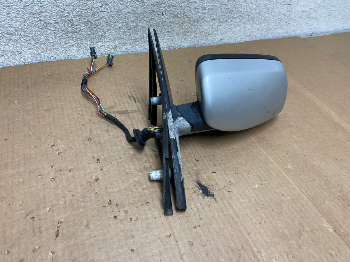 2004 - 2006 BMW 5-Series 525i 530i Left Driver LH Door View Mirror AI8861 DW2