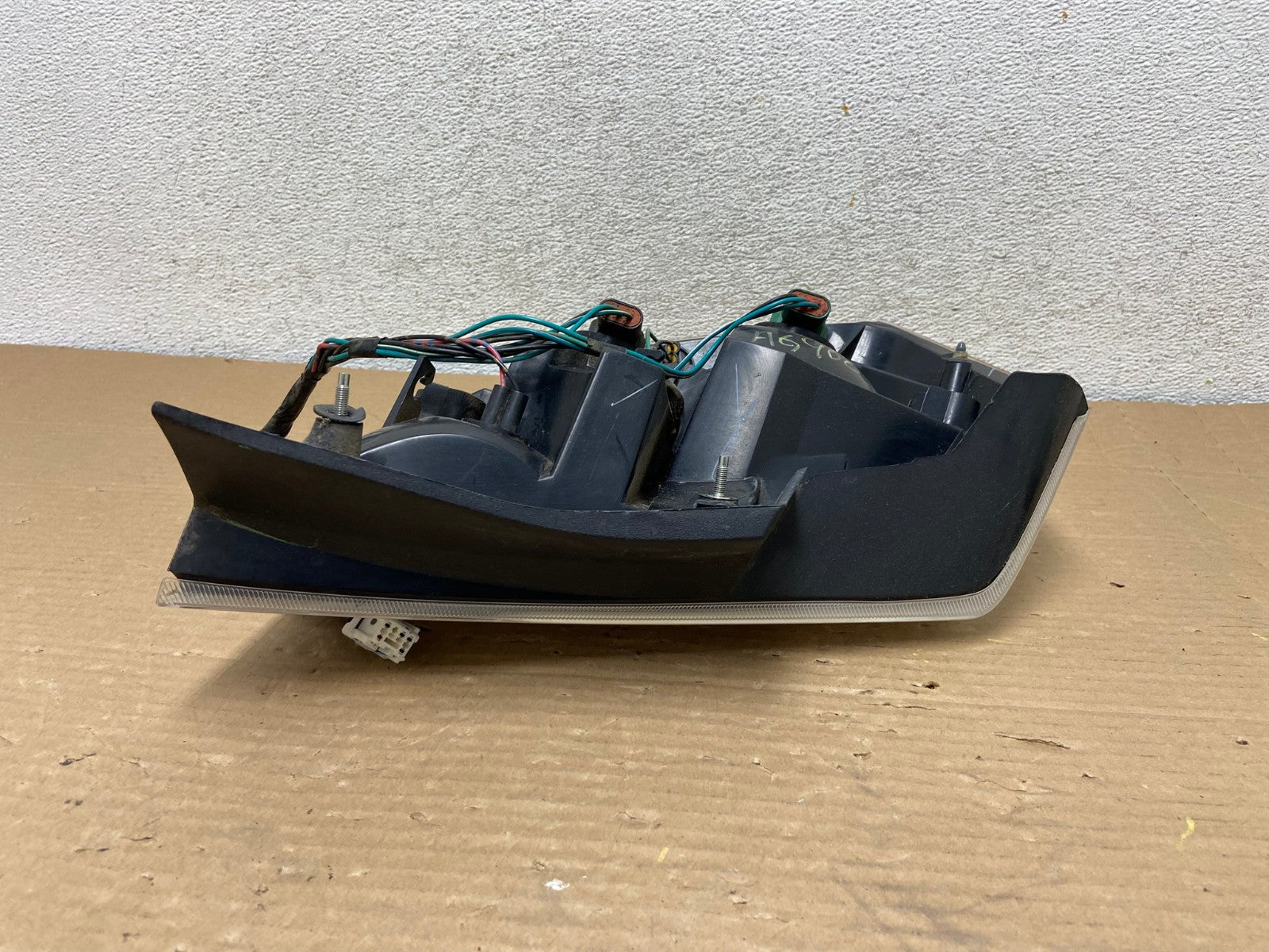 2007 to 2012 Nissan Sentra Right Passenger Rh Side Tail Light AG9005 LK4