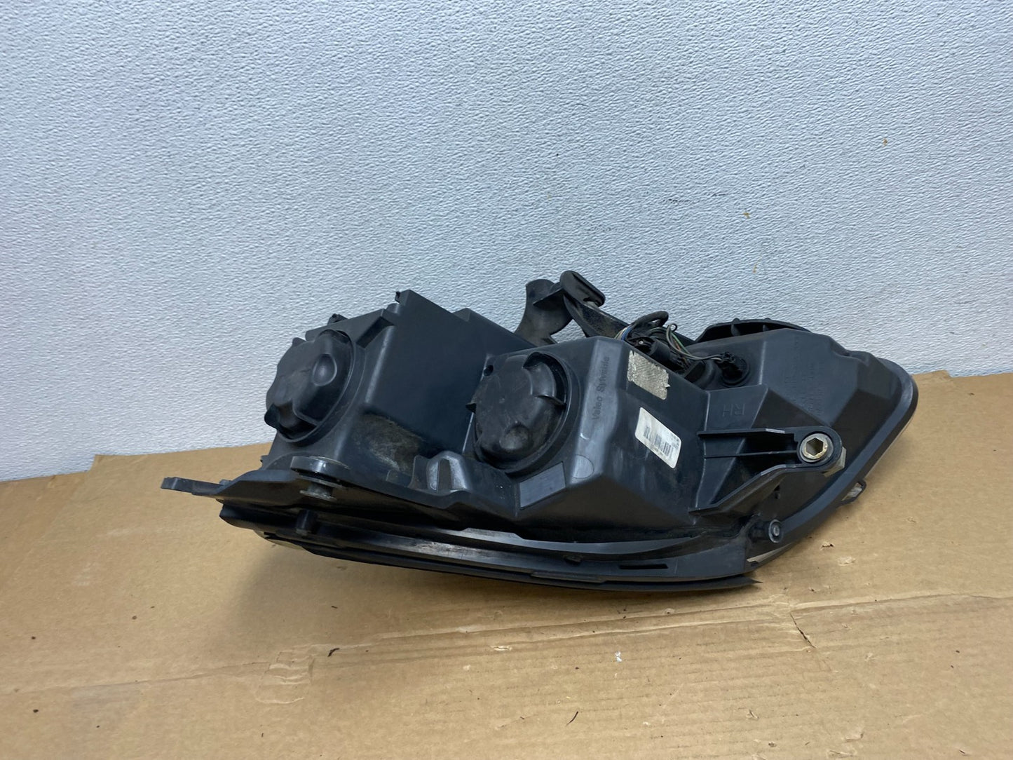 2007-2012 Gmc Acadia Halogen Headlight Right Passenger Side AD3825 DW6