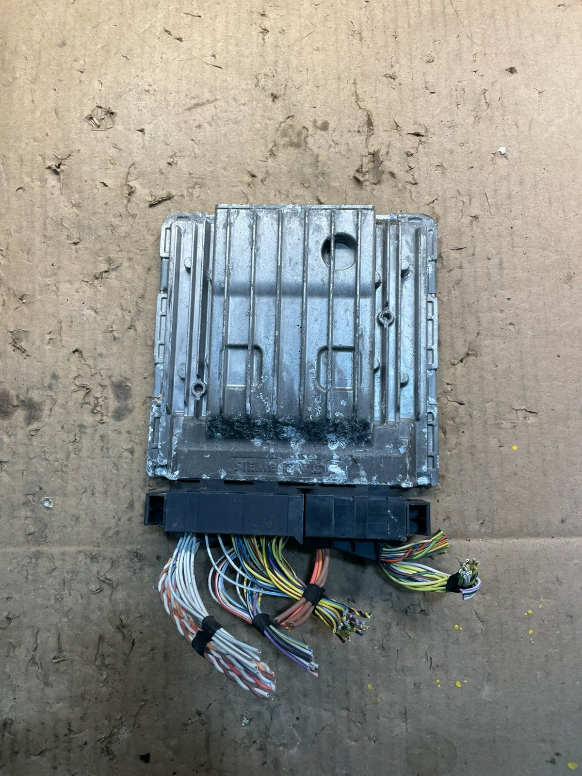 2007 to 2010 Bmw 328i 528i Ecm Ecu Engine Computer OEM U2058 DG2