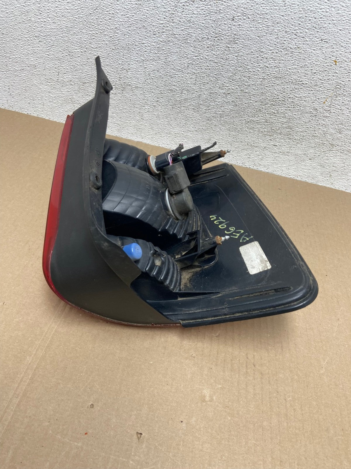 2008 to 2012 Ford Escape Right Passenger RH Side Tail Light AE6924 LK6