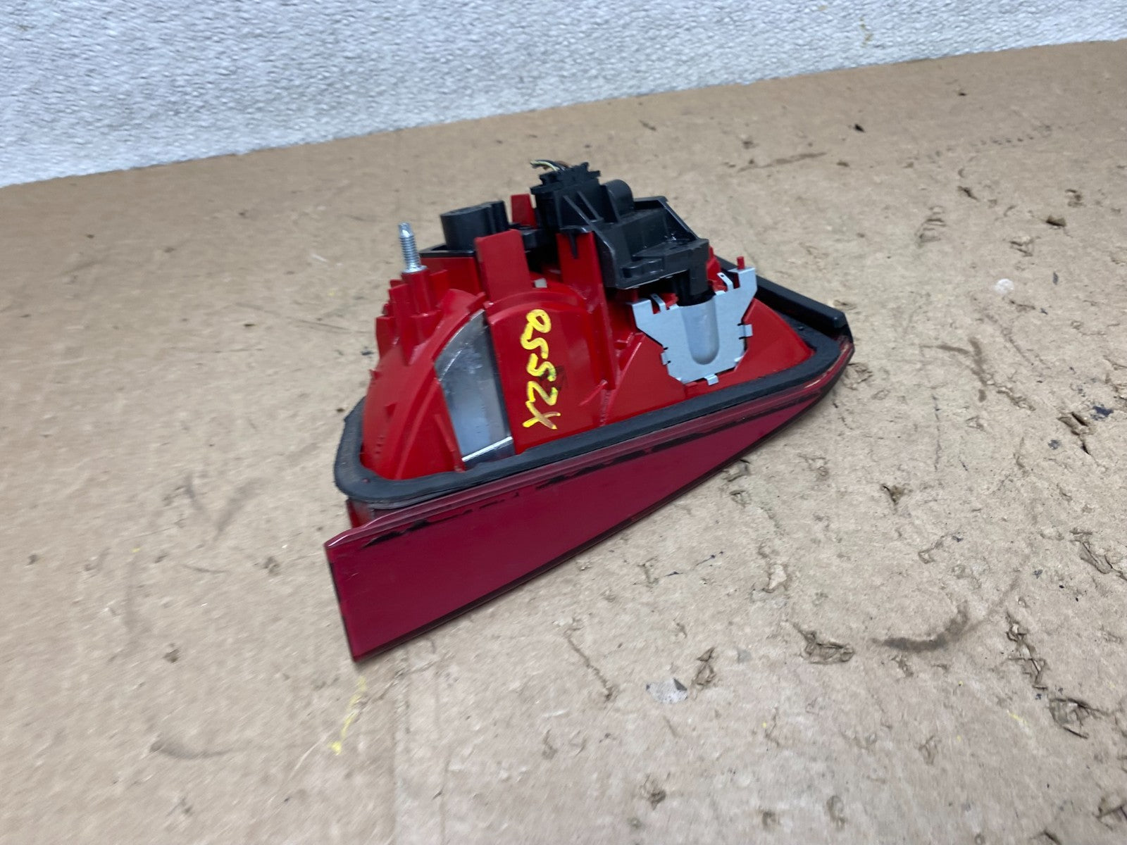 2009 2010 2011 2012 Audi A4 Sedan Left Driver Side Inner Tail Light Oem X2550 DW7
