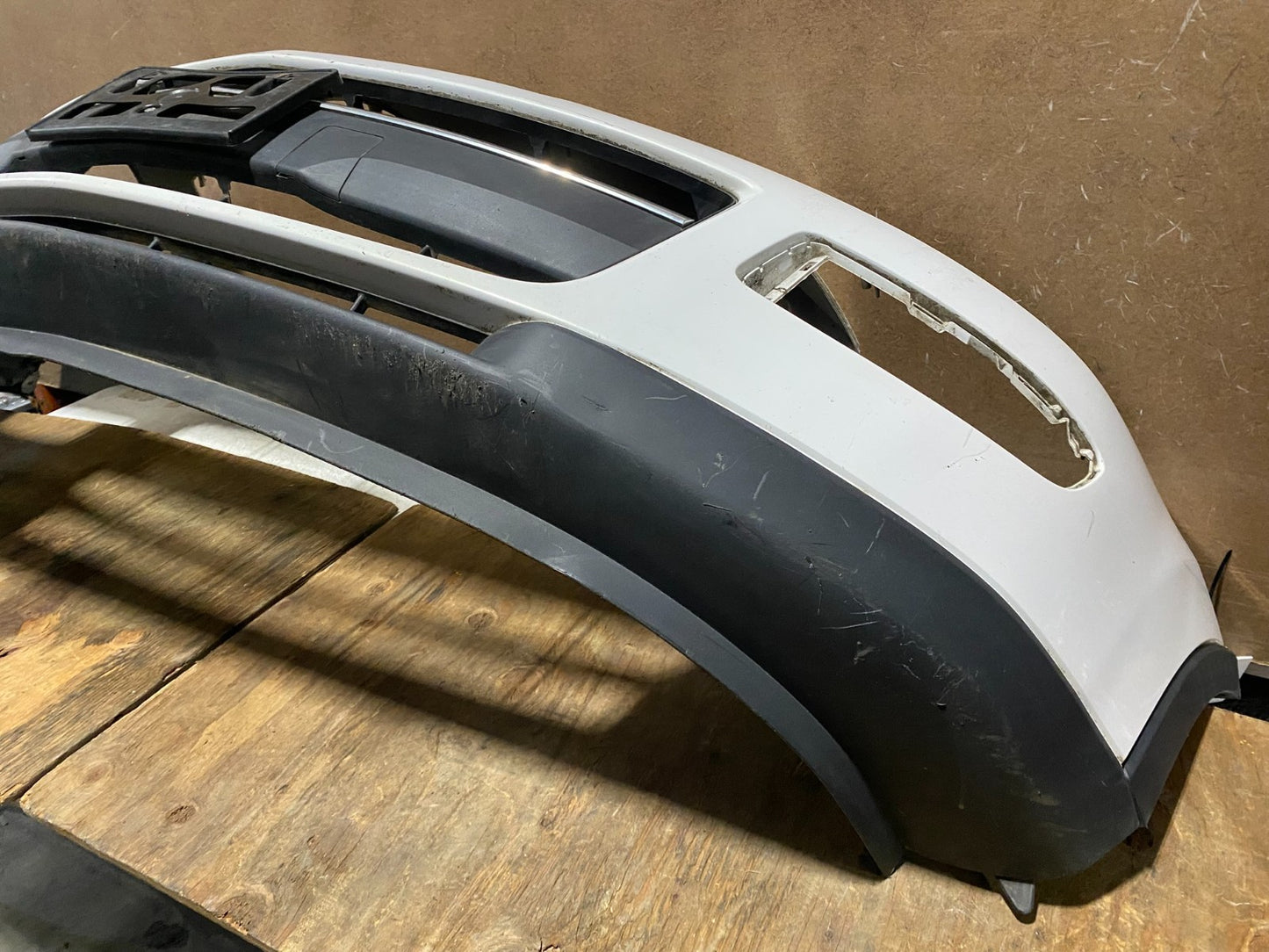 2007 to 2009 Mazda CX9 Front Bumper Cover AE3652 PS4