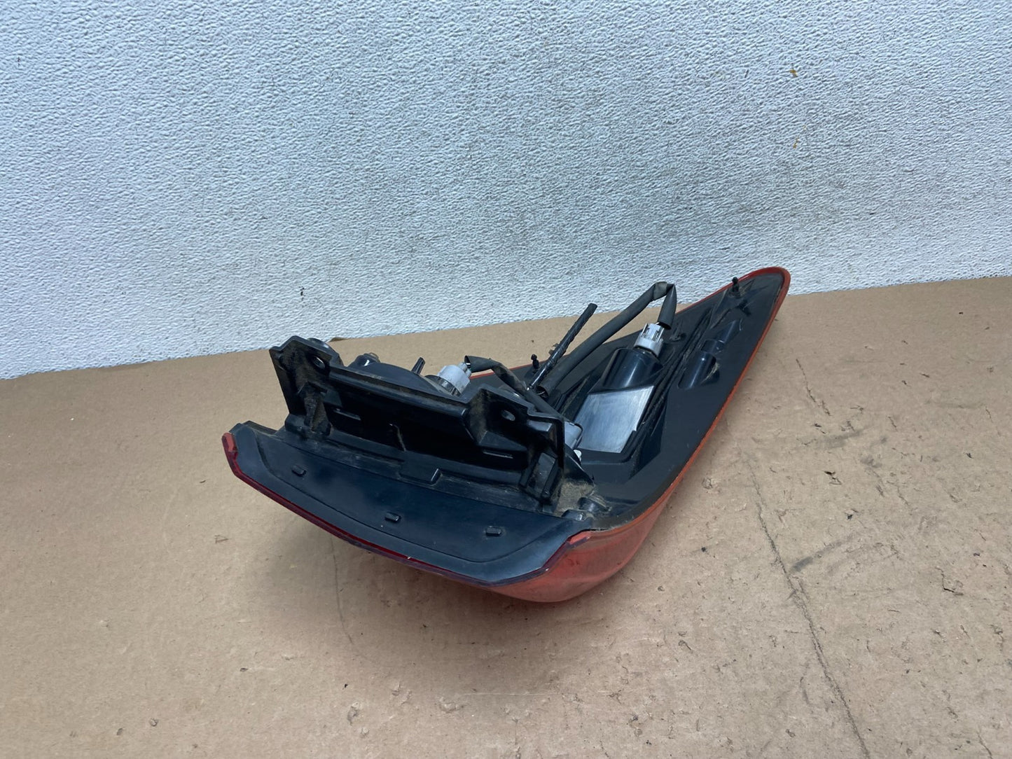 2017 - 2020 Nissan Pathfinder Right Passenger Tail light AG5596 DW4