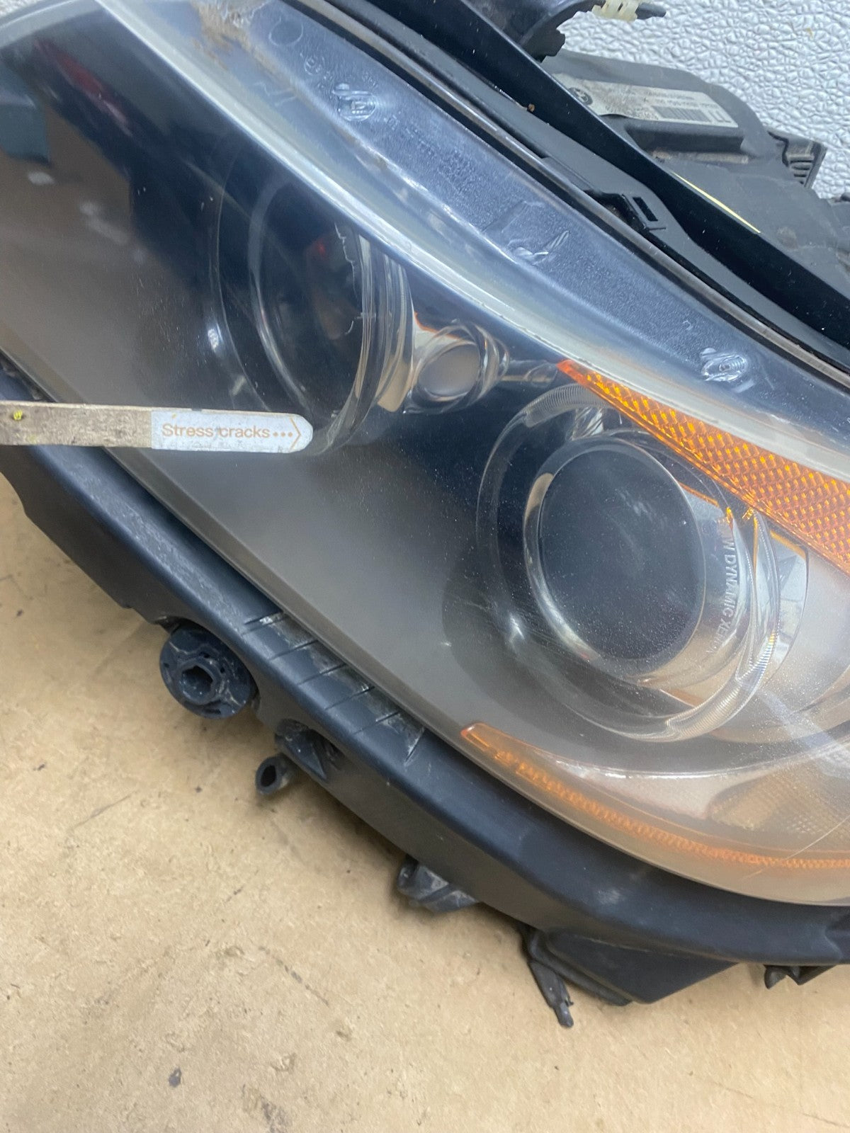 2006 to 2008 BMW 3 Series Left Driver LH AFS Xenon HID OEM Headlight X5352 DW6