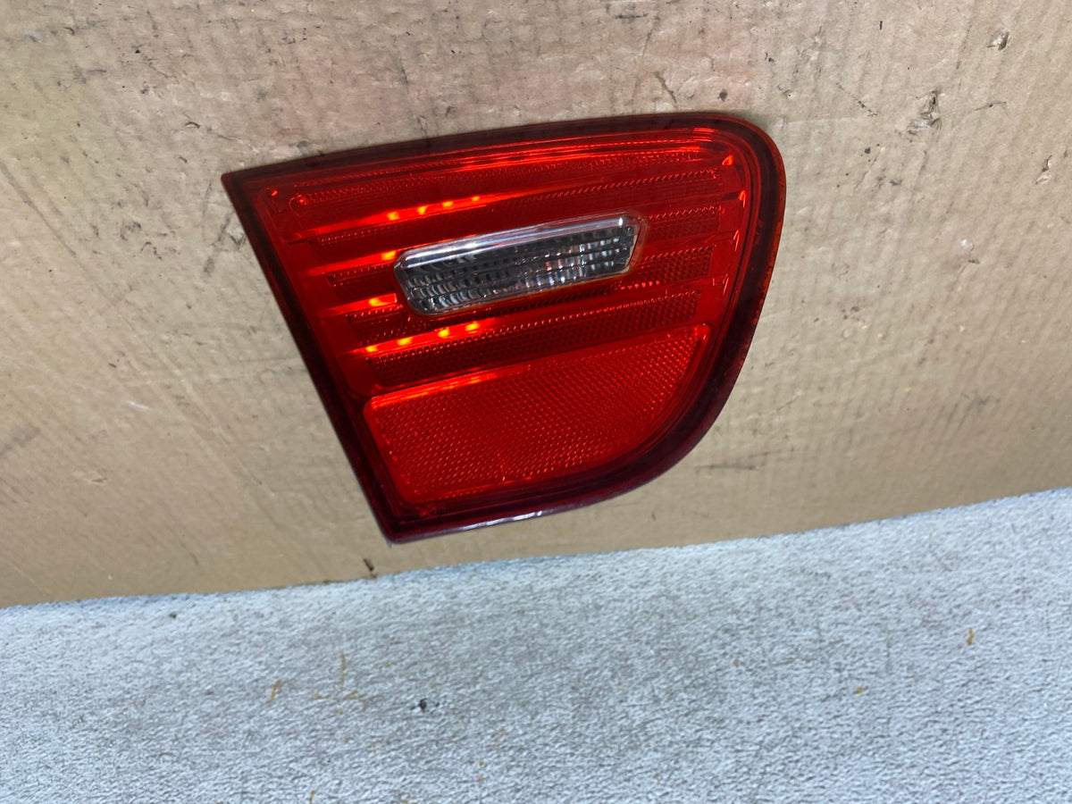 2007-2010 Hyundai Elantra Left Driver LH Tail Light Inner AI8144 LK0